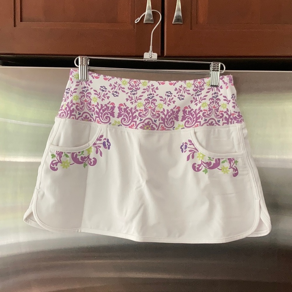 White w/ Floral Detail Athleta Skort